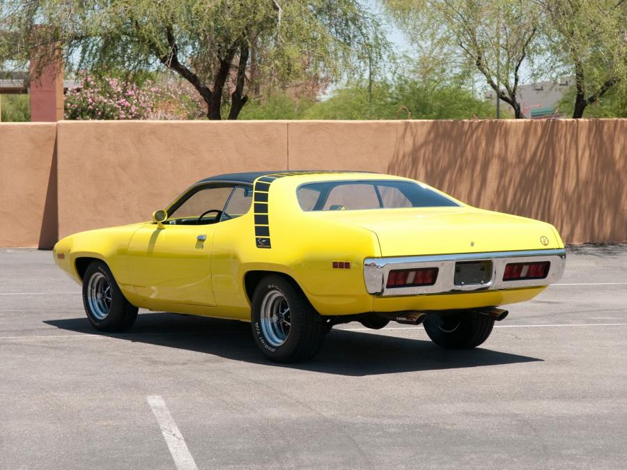  Plymouth Road Runner 383 1971 года  (фото 8 из 9)